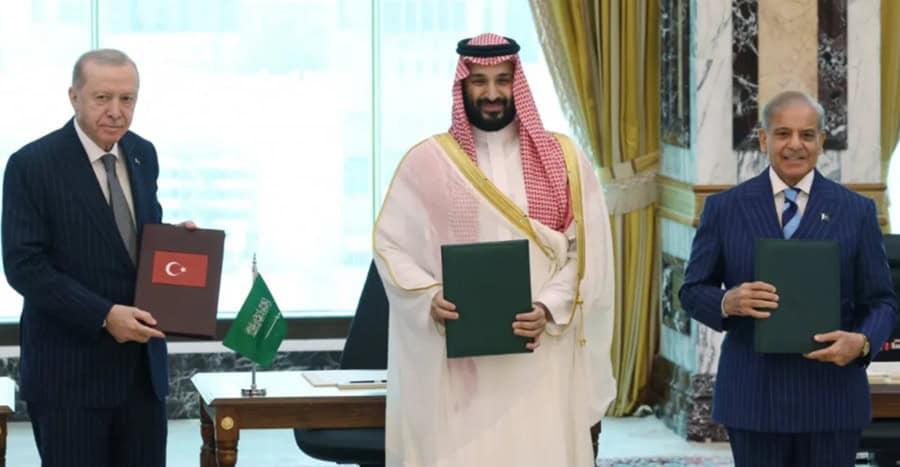ARABIA SAUDITĂ, Turcia, PAKISTAN: ALIANȚĂ MILITARĂ CU CLAUZĂ NATO