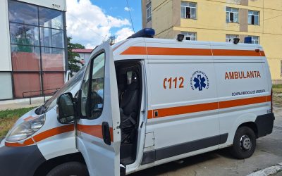 Medici atacați cu bâte de „răpitori de copii” de pe TikTok