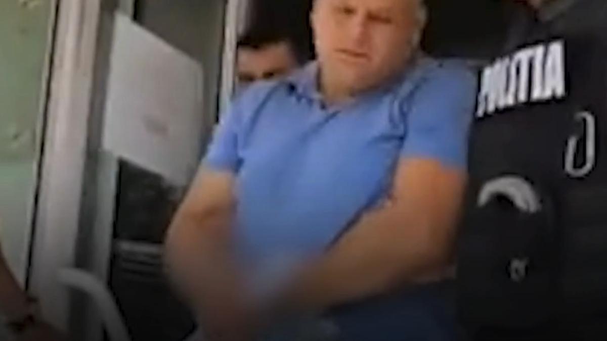Bruiaj Chinezesc în Jaf la Pensii: Cazul Secolului