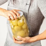 Scăpări din mână și borcane greu de deschis? Atenție, semn de alarmă