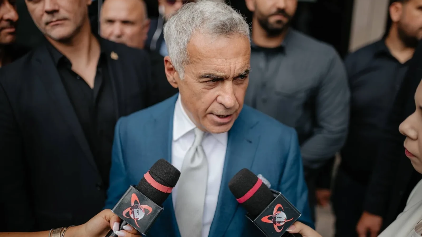 Newsweek șterge articolul despre Călin Georgescu. Autorul dispare