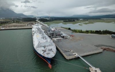 Orientul Mijlociu vânează gaze din Canada