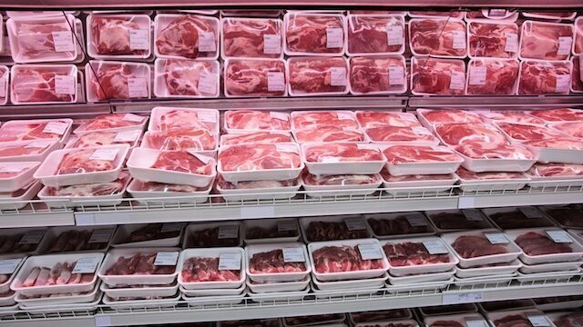 Carnea de porc, la preț record în România: 2026, anul scumpirilor