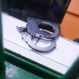 Olt: Fiul și-a înjunghiat tatăl. Beat, a povestit tot