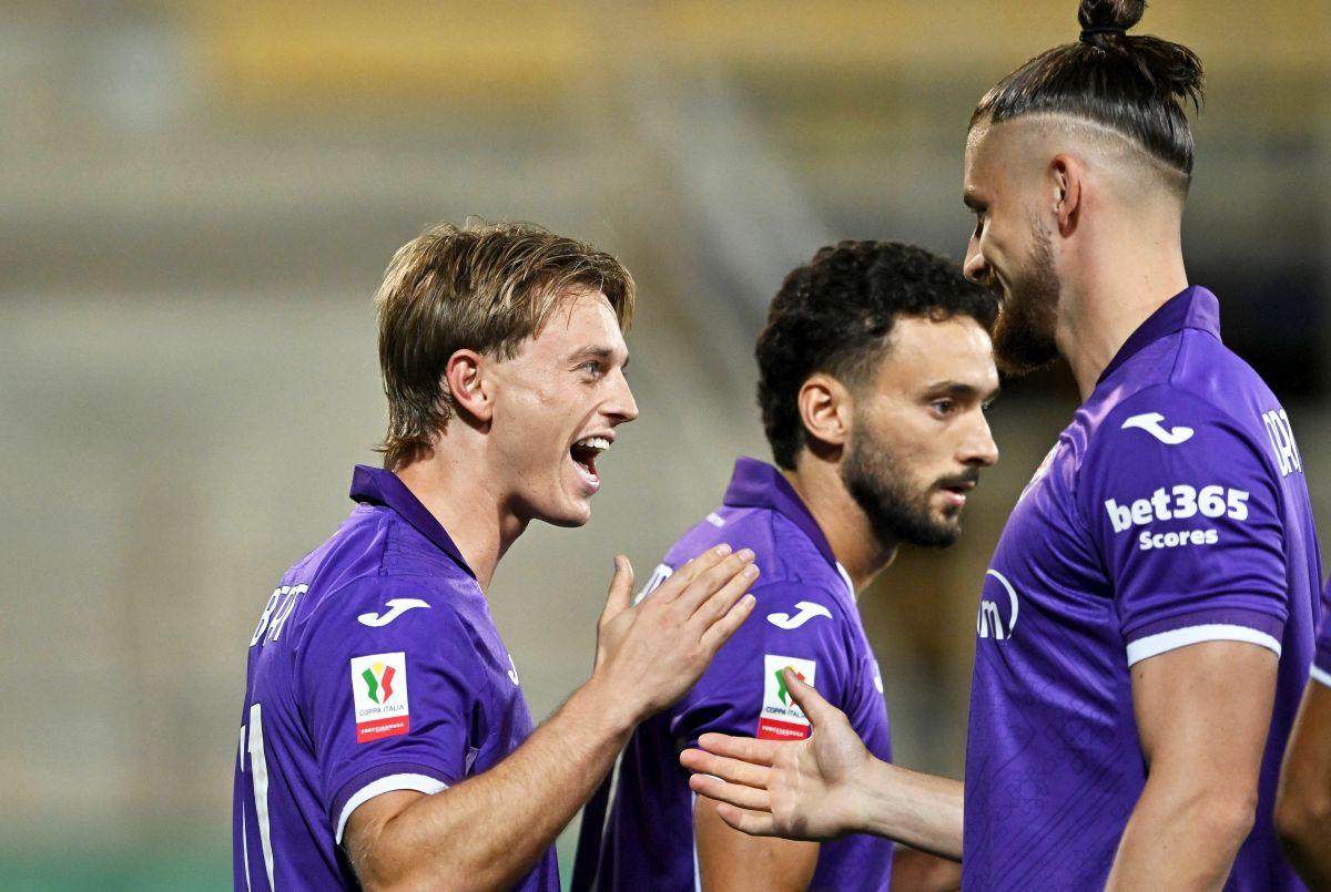 Drăgușin, pasă de gol! Fiorentina, calificare lejeră