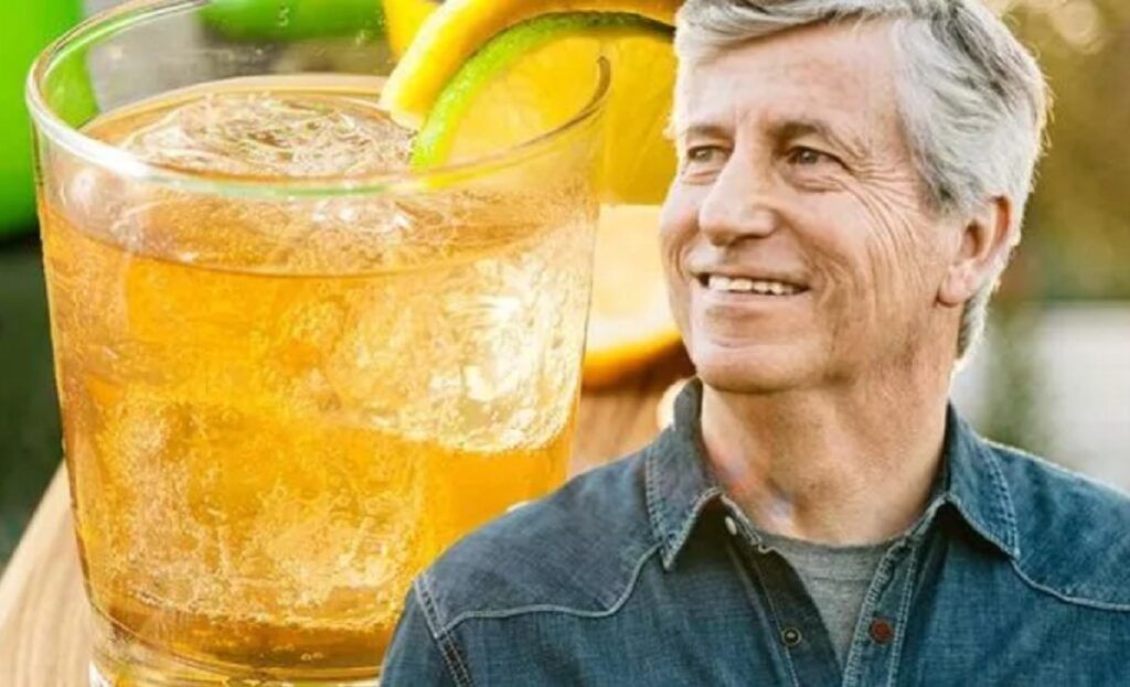 Noaptea, glicemia-n frâu: 5 băuturi recomandate de experți