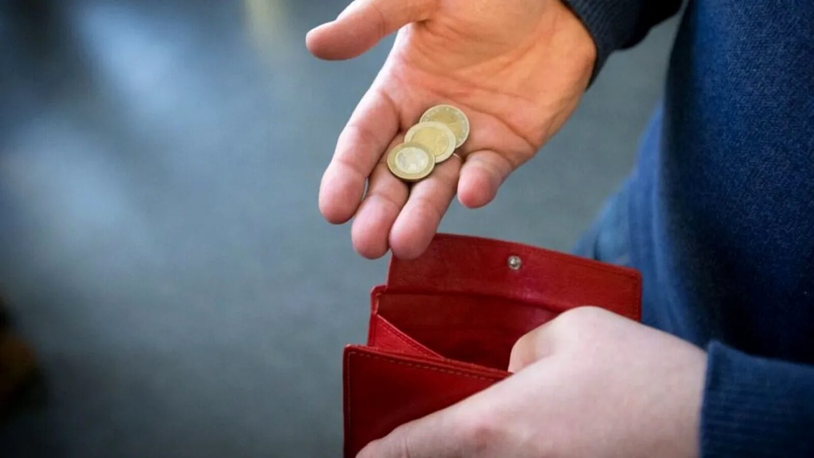 România: Taxa de singurătate, cât plătește un român fără copii