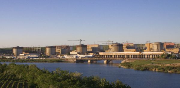 Râurile Europei secate: Cum salvează energia nucleară o lume în schimbare