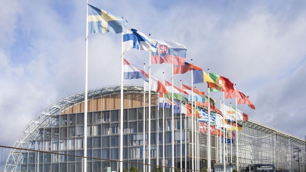 BRD Sogelease, 100 milioane euro de la EIB pentru afaceri în România