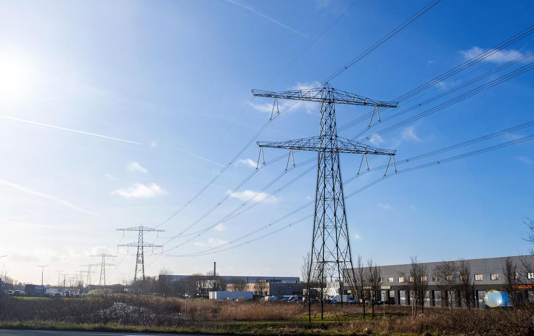 Nuclearelectrica importă curent din Ucraina din cauza Dunării secate