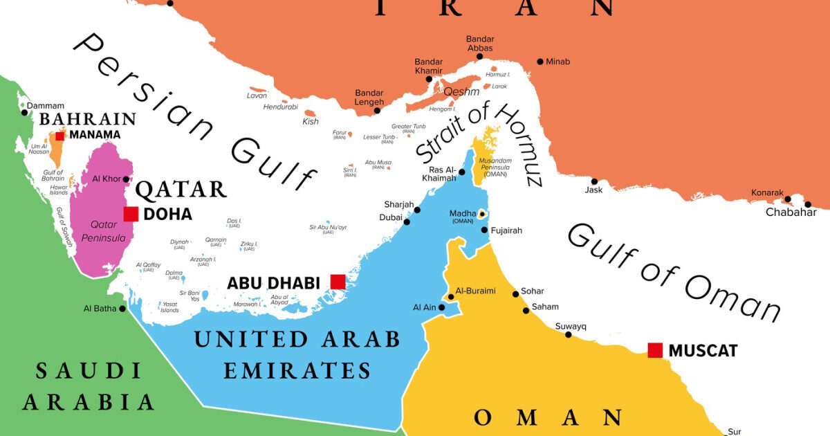 Trump: SUA controlează strâmtoarea Hormuz, Iranul e neputincios