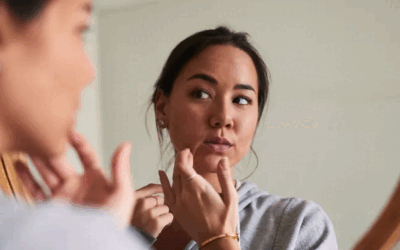 Tiroida: 7 semne din oglindă pe care nu le ignora