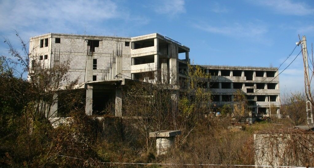 Nădlac: Clădire-școală pentru 600 de elevi, după 15 mil. Lei investiție