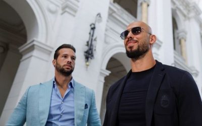 Frații Tate: Procurorii britanici cer SUA să-i țină în arest