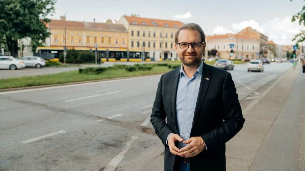 ALES, NU DEMIS: Răspunsul unui ales la presiuni