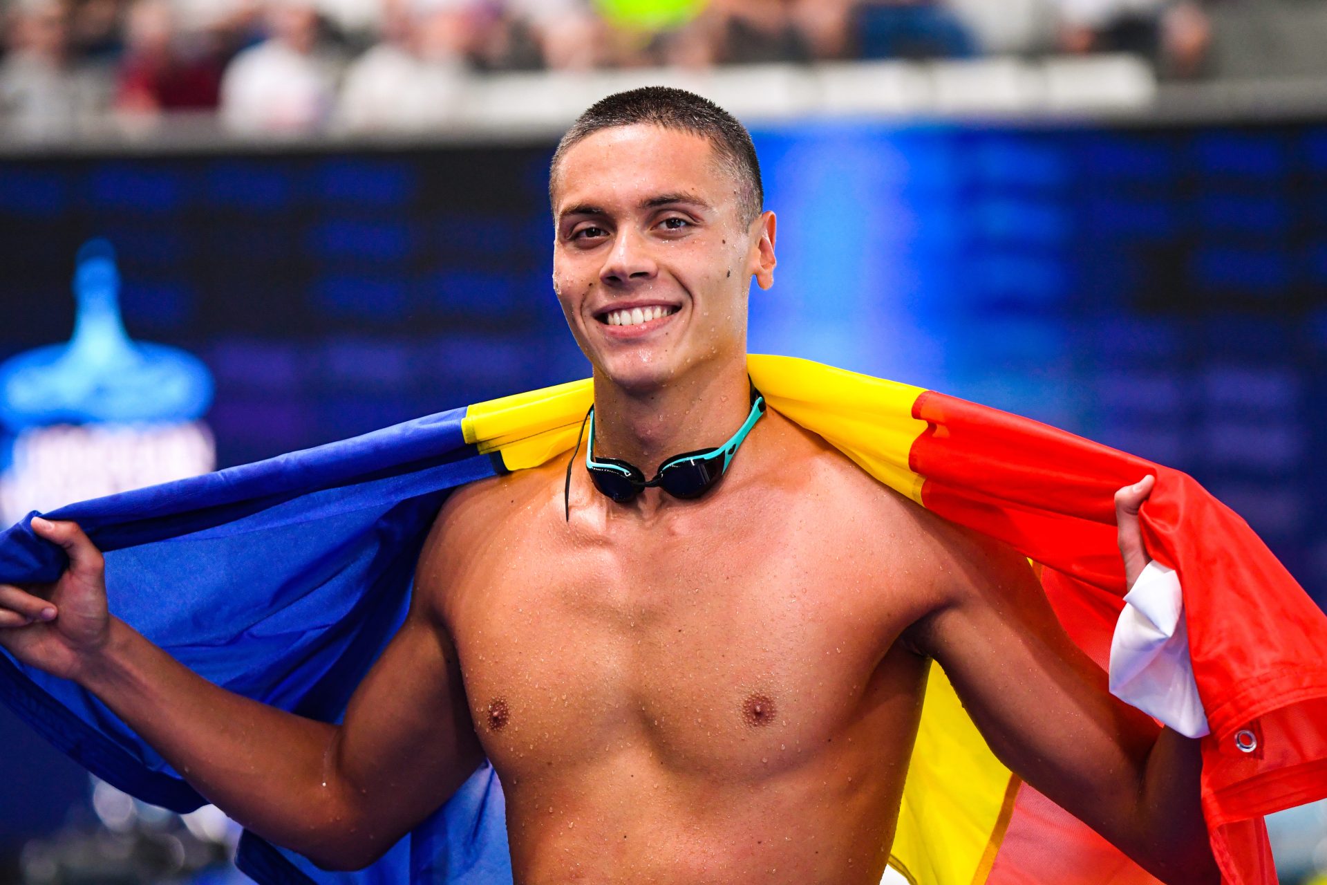 Popovici, legendă europeană: AUR de 3 ori la 200m liber