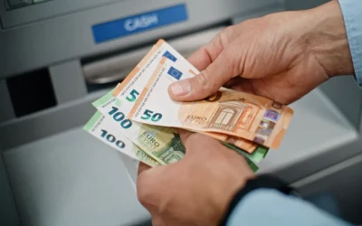 Leul scade: BNR anunță cursul pentru vineri