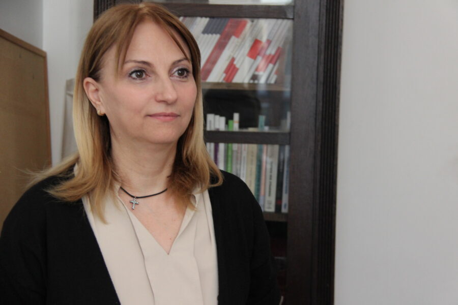Judecătoarea ROMATSA, evacuată cu jandarmii din sala de judecată
