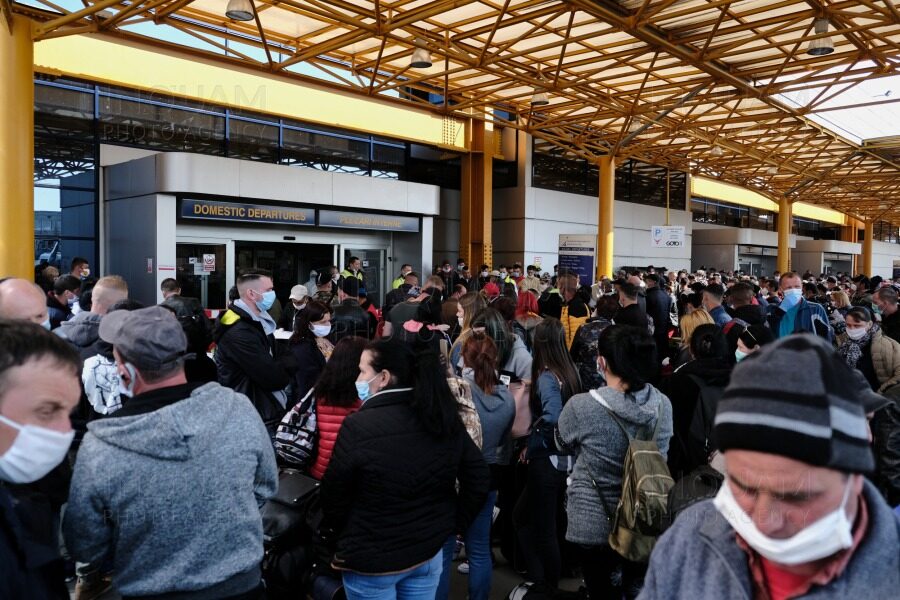 Cluj: Record istoric la aeroport, aproape 100.000 pasageri