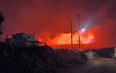 Incendiu puternic în București, fum dens acoperă orașul