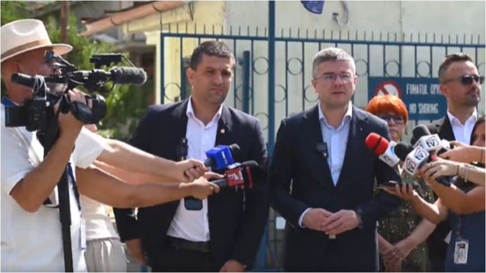 Fabrica de grafit Baia de Fier reapare în doi ani