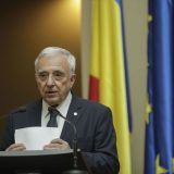 ISĂRESCU, ALERTA POLITICĂ: Faptele bat vorbele, atenție la declarații