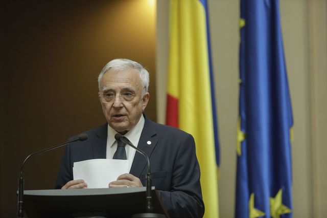 ISĂRESCU, ALERTA POLITICĂ: Faptele bat vorbele, atenție la declarații