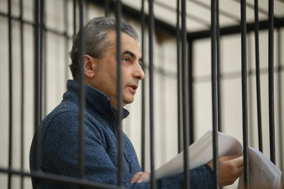 Politician rus, 12 ani de pușcărie pentru pace în Ucraina