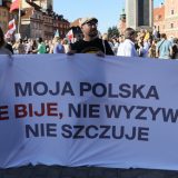 Polonia, în stradă: Proteste masive anti-atacuri pe refugiați ucraineni