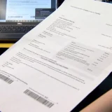 Energie mai scumpă din toamnă: Facturi uriașe la curent