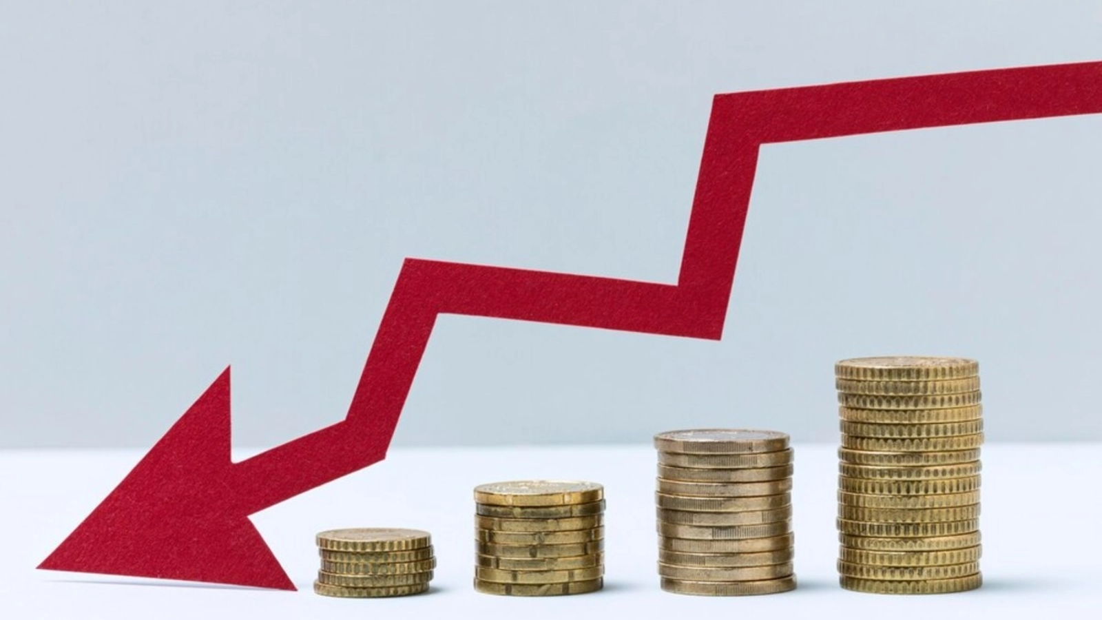 România: Deficitul comercial, în ușoară scădere în 2026