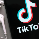 USR refuză interdicția TikTok, propusă de PNL după scandalul de la Cluj