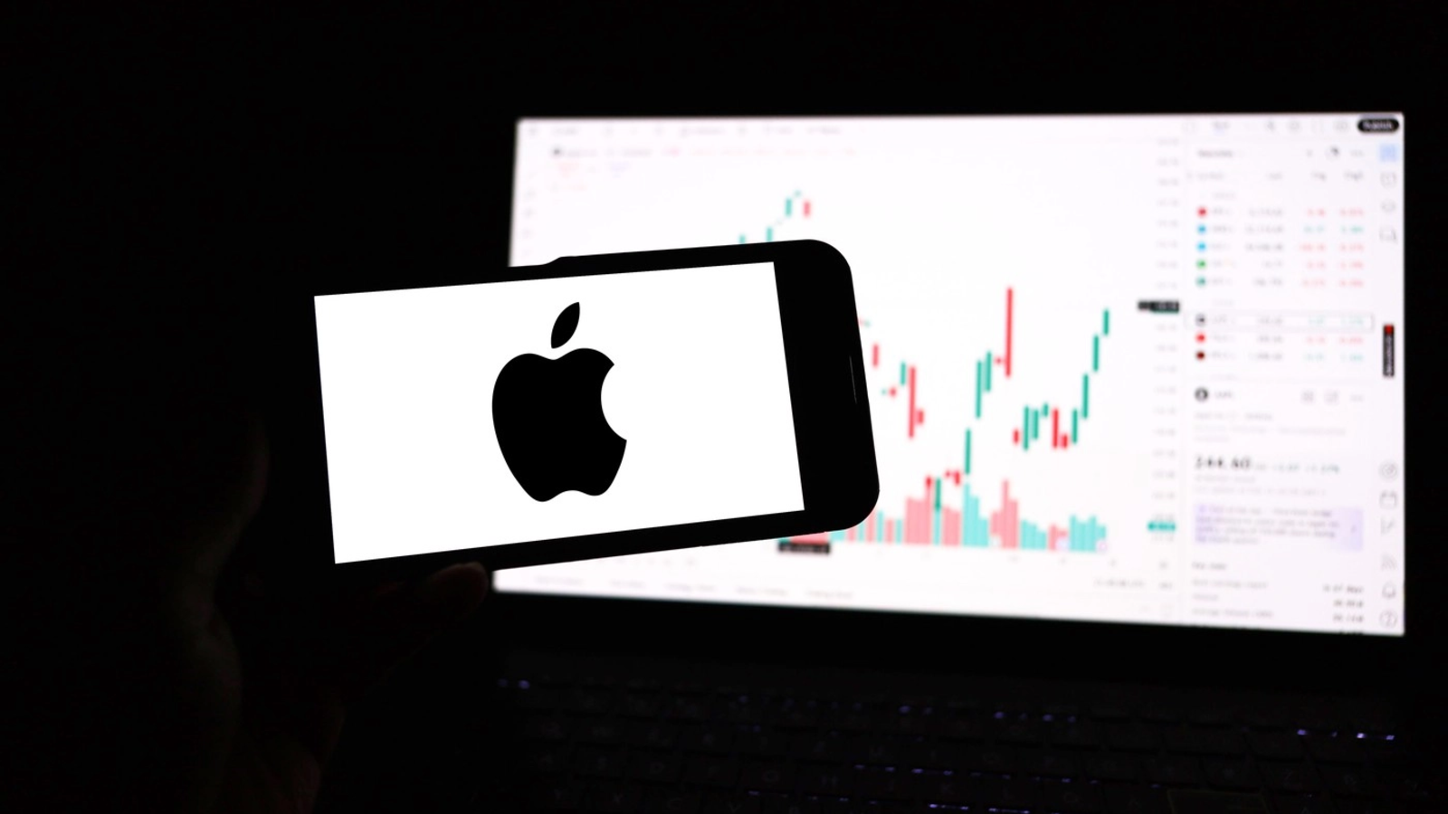 IPhone, prețuri uriașe din toamnă: Costurile cresc cu 38%