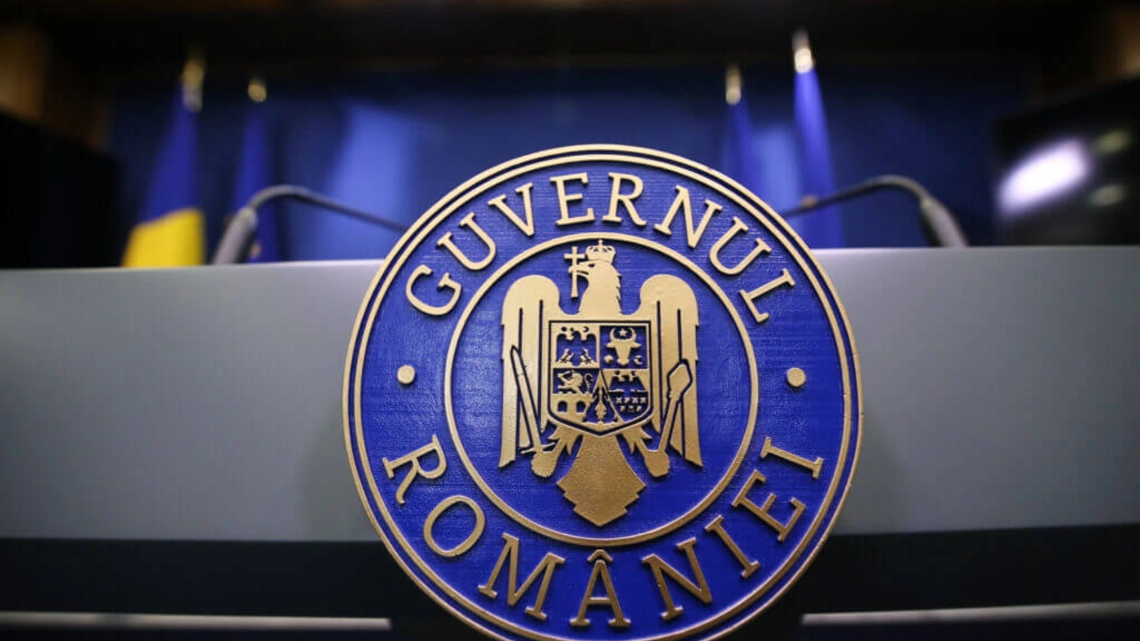 Guvernul caută șefi pentru companiile de stat de transport