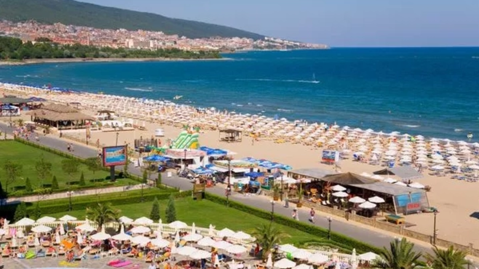 Vacanță de 3.500 euro în Bulgaria, anulată prin SMS!