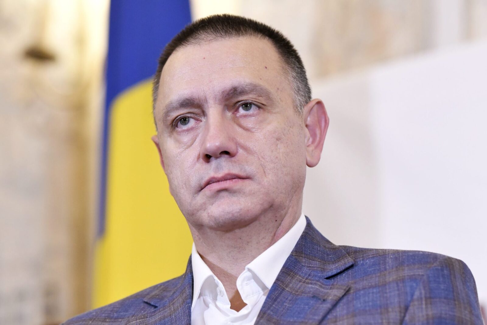 Inflația scade, dar prețurile tot nu scad