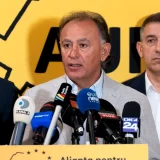Murad, deranjat de Simion: Discuția cu Bolojan