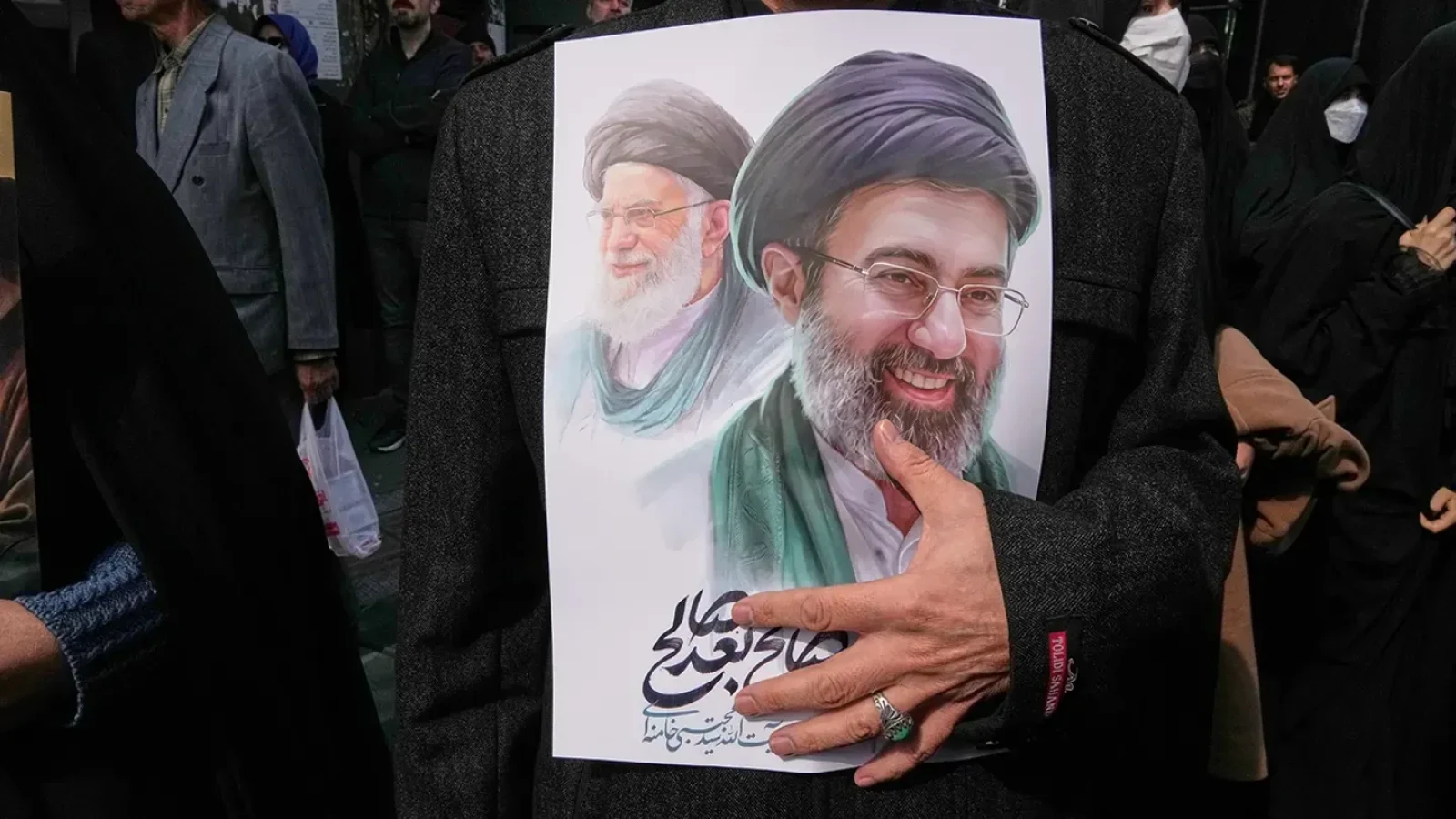 Khamenei, apariție surpriză în stradă: Imagini curând