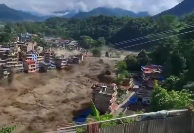 Nepal: 160 de morți după avalanșă. A fost ca un cutremur