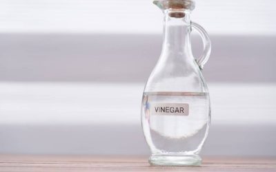 Oțet pentru febră: Remediu popular riscant, avertizează medicii