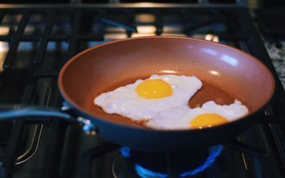 Ouă prăjite altfel: Trucul unui chef care te va uimi