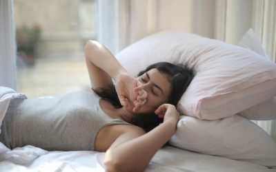 Somnul adolescentului: Cheia notelor și a vieții sociale
