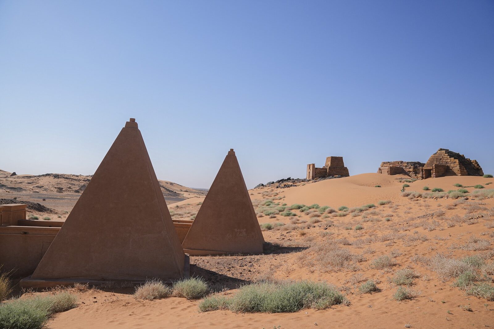 Piramidele din Meroe, în pericol: Războiul din Sudan amenință monumente unice