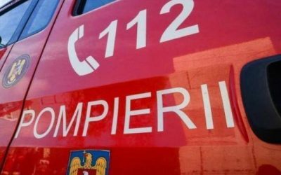 Incendiu în mall Deva: Fum dens, 10 evacuați de pompieri, 300 fug din centru