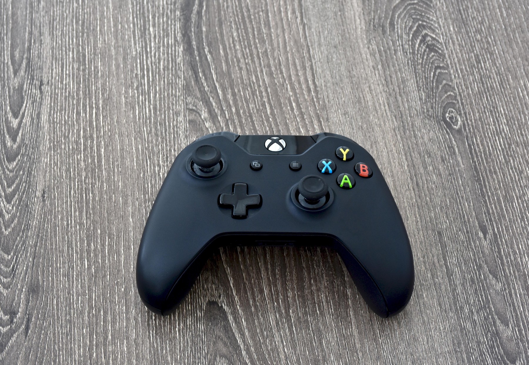 Xbox pe disc? Microsoft transformă jocurile în digital