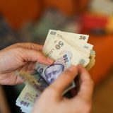 BNR dă vești bune, dar prețurile nu scad complet