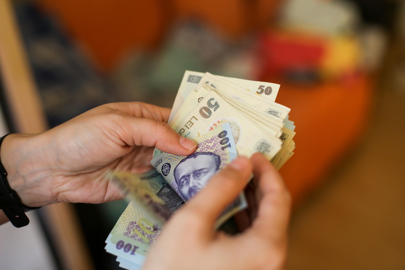 BNR dă vești bune, dar prețurile nu scad complet