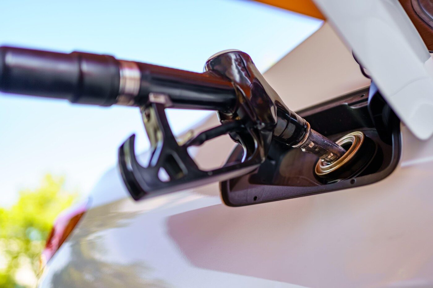 România: Orașul cu benzina cea mai ieftină azi, 12 august