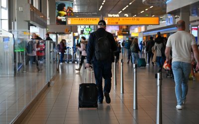 ETIAS amânat: Turiștii scapă de o nouă taxă, dar cine plătește