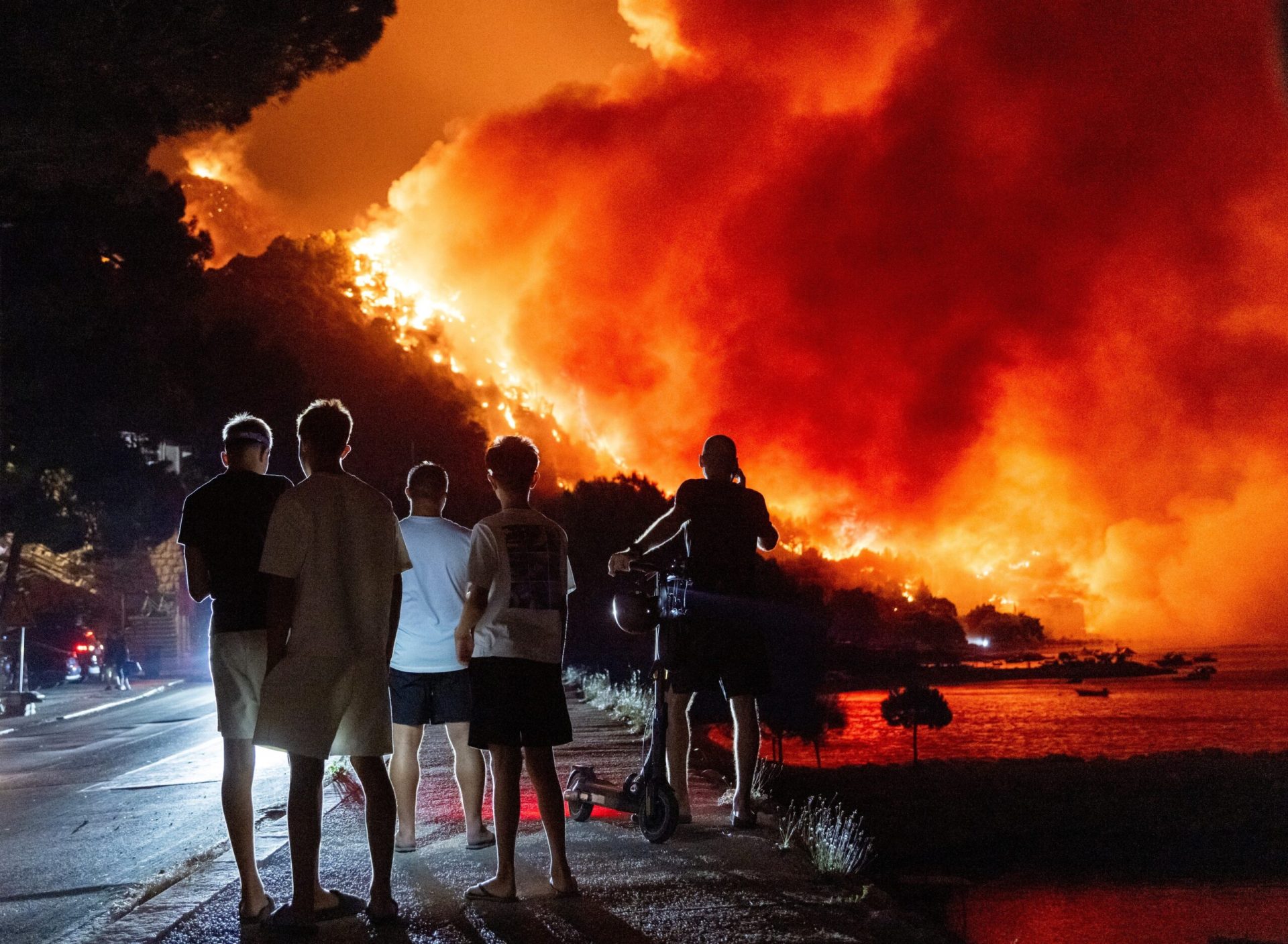 Croația în flăcări: Foc pe coasta Adriatică